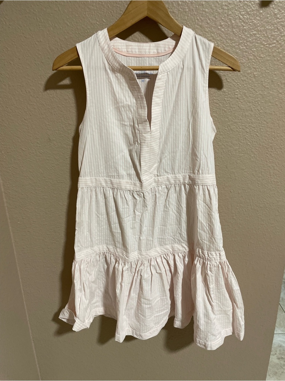 Vineyard Vines Pale Pink and White Striped Tank Top